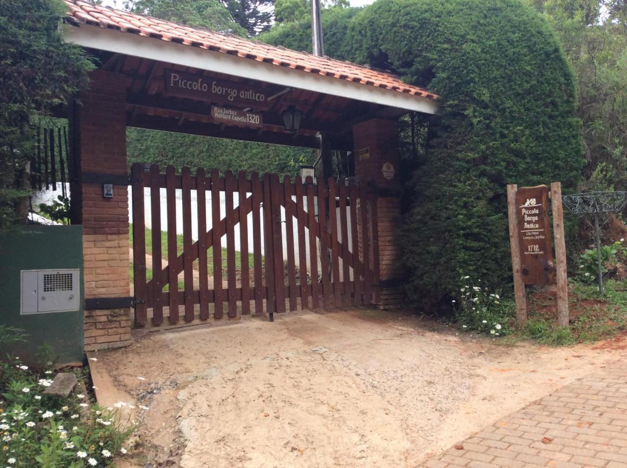 PIccolo Borgo Antico - Rifugio del Falco Campos do Jordão Esterno foto